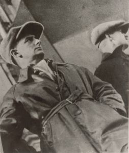 Vertov und Šorin bei Dreharbeiten zu "Ėntuziazm"