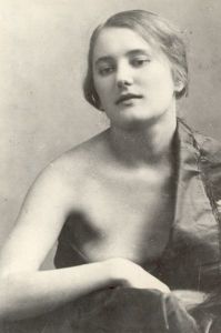 Svilova mit 23 Jahren