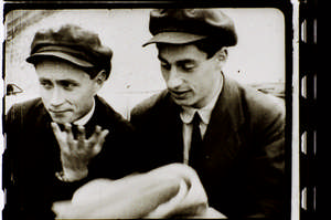 Kaufman mit Kollege Ivan Beliakov im Auto