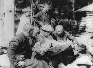 Mongolen lesen Zeitung