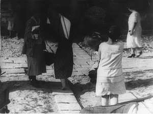 Entladen der Kutsche