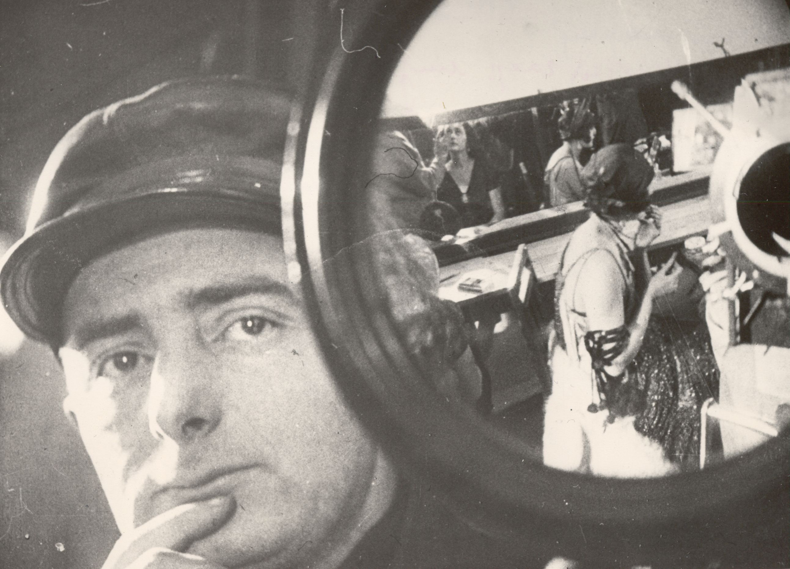 Vertov with mirror, 1926